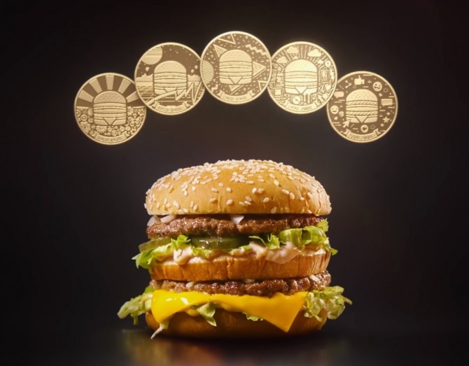 중국 내에서 맥도날드가 빅맥 출시 50주년을 기념해 발행한 맥코인이 기존 빅맥 1개의 가치를 넘어 20배 이상의 고액에 판매되기 시작했다. 자료=맥도날드