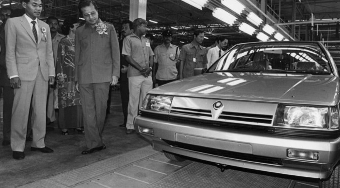 프로톤은 마하티르 총리가 1979년 부총리 재임 당시 구상해 1982년 '국립 자동차 프로젝트'의 승인과 함께 설립된 말레이시아 국영 자동차 업체다. 자료=프로톤