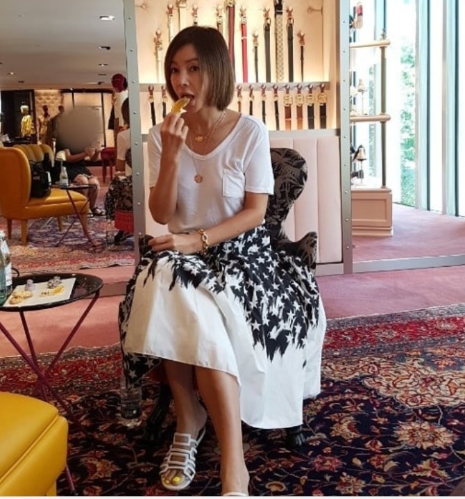 사진=황신혜 인스타그램