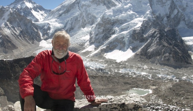 크리스 보닝턴-산악인((Bonington Mountaineer, 감독 Brian Hall, Keith Partridge, 영국)