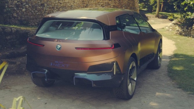 BMW iNEXT