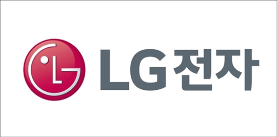 LG전자가 3분기 잠정 영업이익 7455억원을 기록했다.