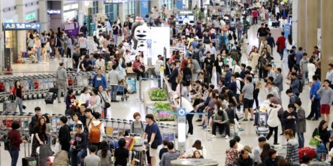 추석연휴 기간 중 이용객이 가장 많은 날은 22일로 총 21만5240명이 공항을 찾을 것으로 전망됐다. 사진=뉴시스 