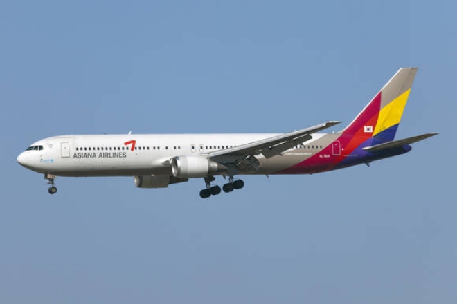 아시아나항공은 내년 2월 바르셀로나 노선에 A380기종으로 운항할 계획이다. 사진=아시아나항공 
