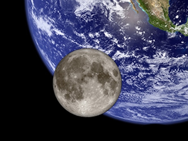 중국 청두시가 오는 2020년까지 시 남부를 비춰줄 인공달을 발사할 계획이라고 밝혀 관심이 모아지고 있다. 사진은 지구와 달을 비교한 사진 (사진=나사)