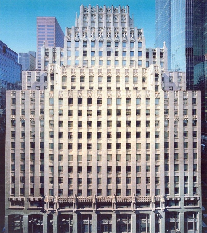 대신증권이 뉴욕 400 Madison Avenue에 위치한 빌딩을 오피스 용도로 활용하기 위해 매입했다. 사진=IPE