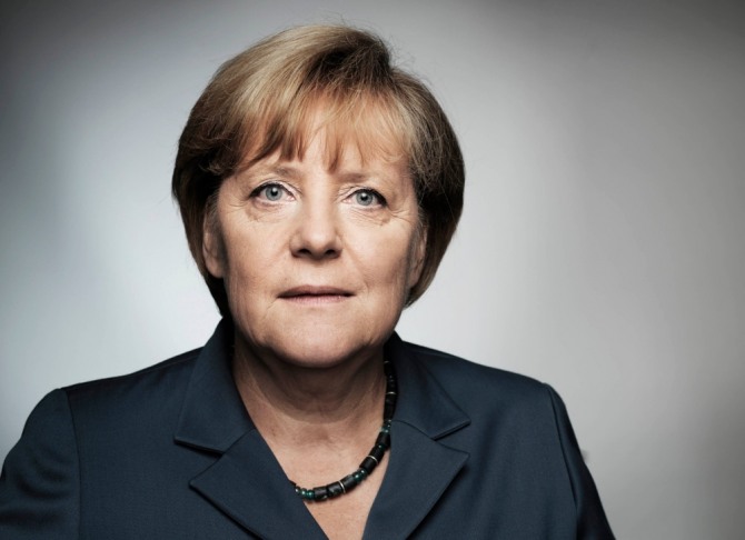 13년동안 유럽 정치에 큰 영향을 발휘해온 독일 메르켈 총리의 후계자 레이스의 막이 올랐다. 자료=유튜브