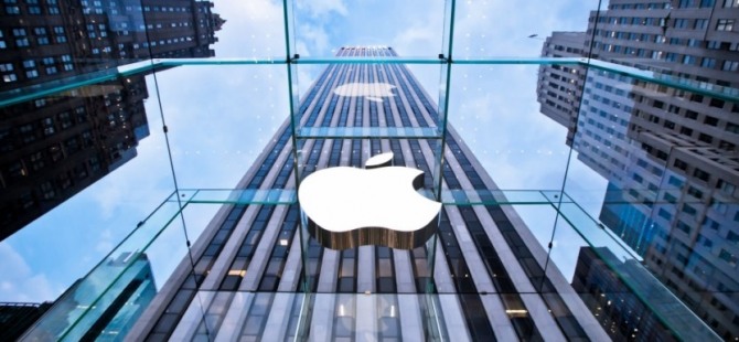 북미 스마트폰 시장이 감소하고 있는 가운데 애플만 출하량이 늘었다.