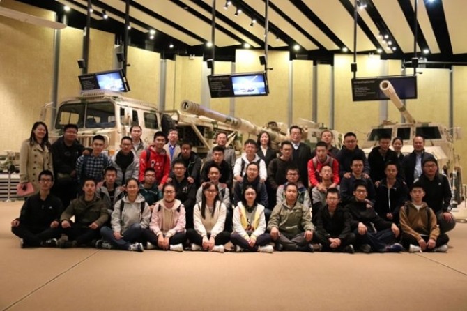 베이징 공과대학 'AI 살인로봇 개발 프로그램'에 18세 이하 31명의 학생이 선정됐다. 자료=BIT