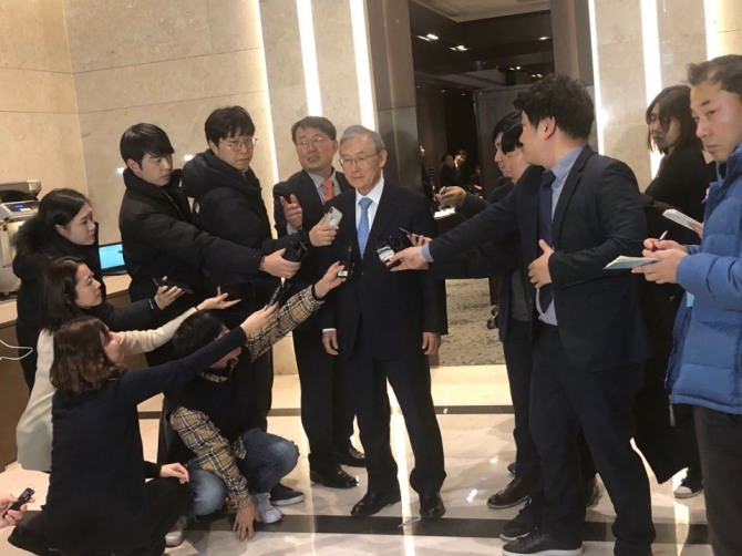 이사회는 신 총장 직무정지 결정을 유보됐다. 해당 안건은 내년에 열리는 이사회에서 재논의 될 예정이다. (사진=표진수 기자)