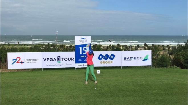 올해는 마지막 VPGA투어는 아름다운 해안으로 유명한 꾸이년에 위치한 FLC그룹의 골프장에서 개최됐다.