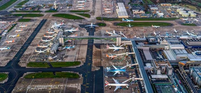 프랑스 기업 빈치(Vinci SA)가 런던 개트윅공항의 과반수 주식을 29억파운드(약 4조1133억원)에 취득하여 통제권을 인수하기로 합의했다. 자료=개트윅공항