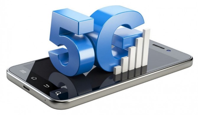 애플의 중국 시장 최대 과제는 5G 네트워크 대응 기종의 늦은 도입과 단말기 고가 정책의 폐단 등을 해결하는 것이 우선이라는 의견이 제기됐다. 자료=유튜브