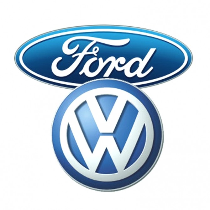 폭스바겐(VW)과 미국 포드 자동차(Ford)는 15일(현지 시간) 상용밴과 픽업트럭의 제휴와 전기자동차(EV) 및 자율주행 기술 분야의 공동 개발을 발표했다.