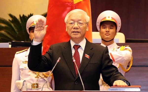 응우웬 푸 쯔엉 공산당 서기장 겸 국가주석은 고위 공직자에 대한 강력한 반부패 정책을 시행하고 있다. 