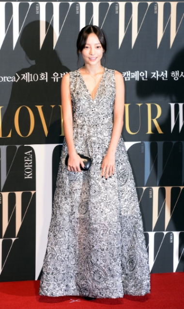 2015년 10월 서울 중구 포시즌스 호텔에서 열린 ‘제10회 W Korea 유방암 인식 향상 캠페인’ 자선행사에 참석한 구하라. 사진=뉴시스  