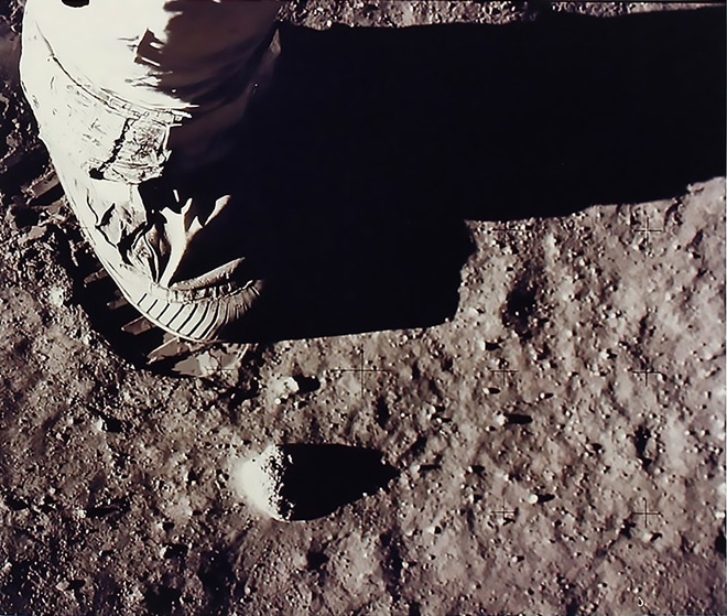 1969년 달에 착륙한 우주비행사의 부츠 (사진=나사)