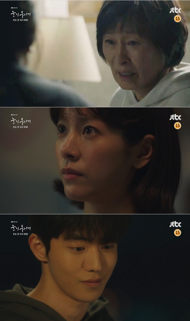 11일 첫방송된 JTBC 월화드라마 '눈이 부시게'에서 김혜자와 한지민이 1인2역으로 출연해 화제를 모으고 있다. 사진=JTBC 영상 캡처