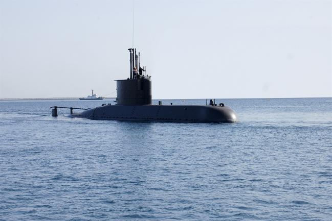 한국해군이 운용중인 209급 잠수함 최무선함, 사진=국방일보