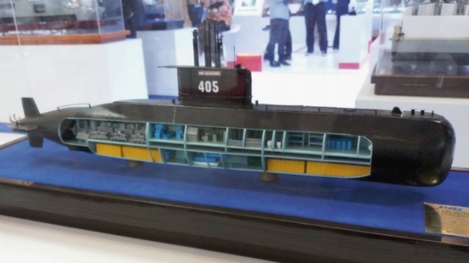 대우조선해양이 인도한 209/1400 잠수함 단면도. 사진=제인스닷컴