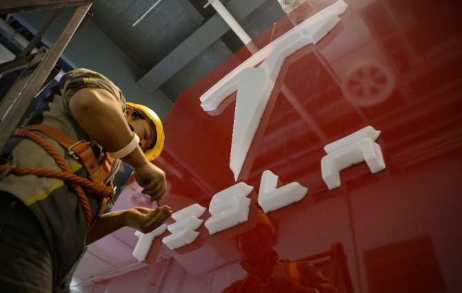 테슬라 상하이 공장에서는 '모델3'에 한정해 주간 3000대가량 생산할 것으로 예상된다. 