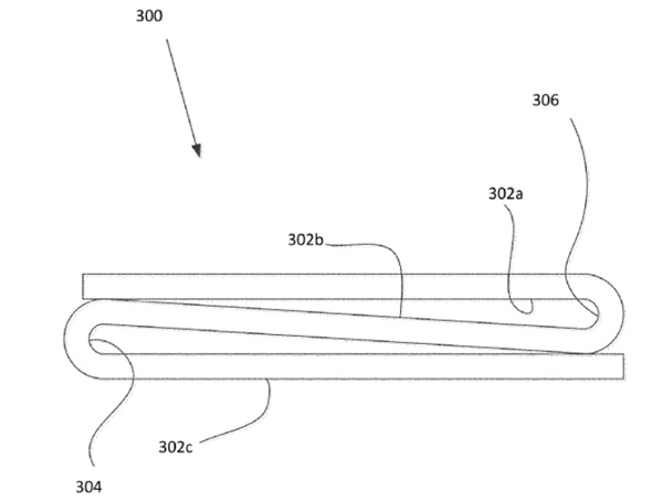 구글이 특허출원한 폴더블폰 도면의 일부. 서로 다른 방향으로 여러번 접을 수 있는 부분을 갖는 디스플레이를 그리고 있다. (사진=WIPO)