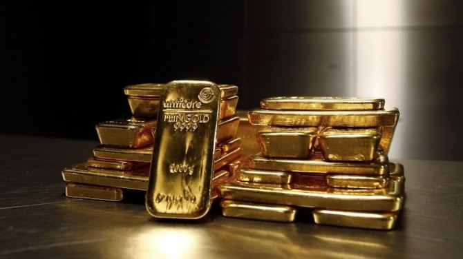 러시아에 이어 인도 중앙은행이 금을 사들이는 등 글로벌 금매입 대열에 동참했다는 러시아측 보도가 나왔다. 사진=로이터통신