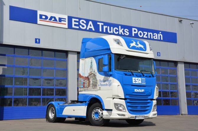폴란드 당국으로부터 가격 담합 혐의를 받고 있는 ESA 트럭.