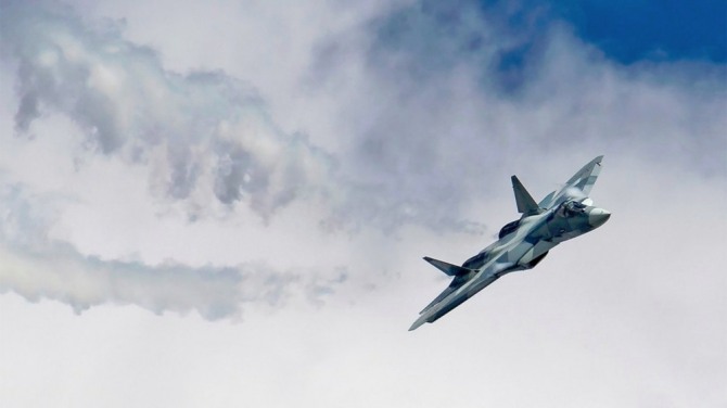 러시아의 5세대 스텔스 전투기 수호이 57.사진=타스통신