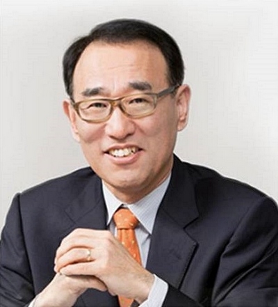 KAIST(총장 신성철)는 임용택 KAIST 기계공학과 교수가 27일 서울 강남구 코엑스 오디토리움에서 열리는 제54회 발명의 날 기념식에서 청조근정훈장을 수상한다고 밝혔다. 