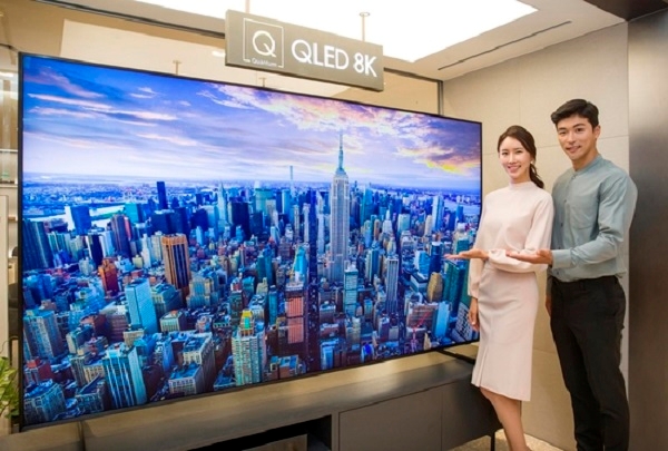 삼성전자 2019년형 QLED 8K 98인치 TV. (사진=삼성전자 제공)