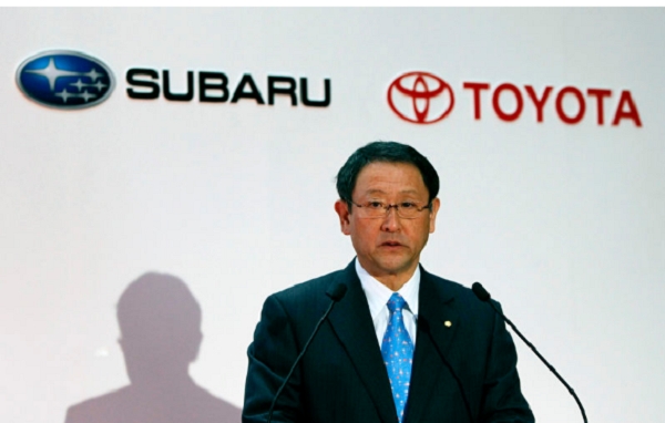 도요타와 스바루는 지난 6일 SUV 전기차를 공동개발한다고 발표했다. 사진은 도요다 아키오(豊田章男) 도요타자동차 사장이 기자회견 하는 모습.  