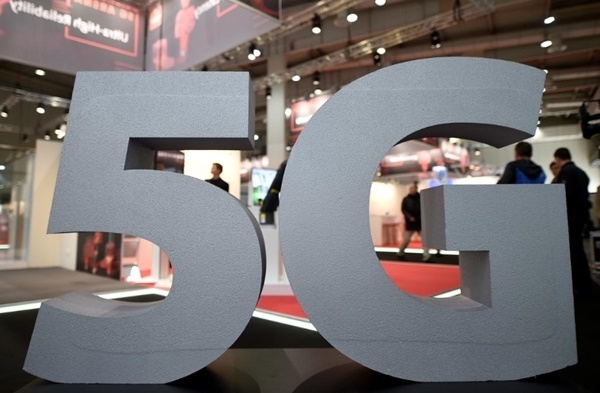 12일 과기정통부는 5G 가입자가 상용화 69일만에 100만명을 넘어섰다고 발표했다. 이날 향후 기지국 확산을 통한 통화품질 향상 계획도 밝혔다.(사진=글로벌이코노믹 DB) 