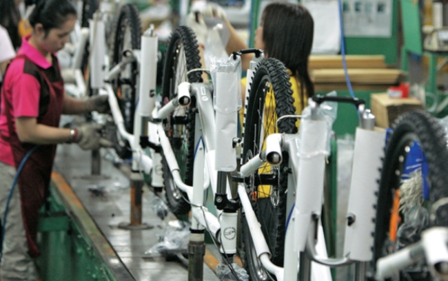 사진은 중국 톈진의 자전거 제조공장 모습.