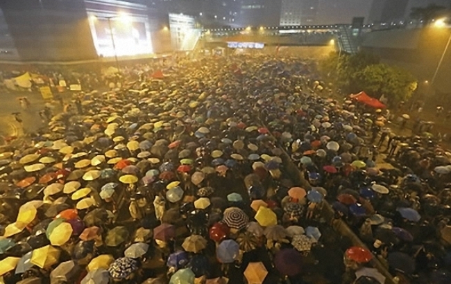 사진은 미완으로 끝난 지난 2014년의 ‘우산혁명’때의 반정부시위 군중 모습.  