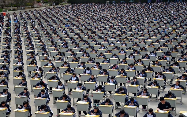 사진은 중국의 대학입시 ‘가오카오(高考)’ 시험장 모습.