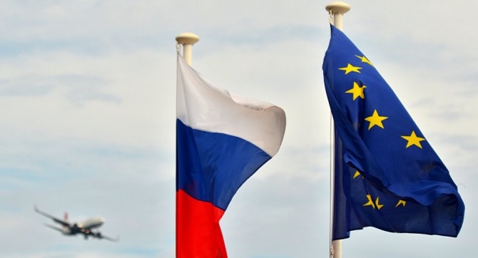 유럽​​연합(EU) 이사회는 20일(현지 시간) 우크라이나 '크림' 사태의 책임을 물어 발효 중인 대러 제재를 내년 6월 23일까지 1년 연장한다고 발표했다. 자료=스푸트니크