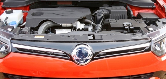 1.5 가솔린 터보 엔진은 최대 출력과 토크가 1.6이던 기존 모델보다 개선됐다. 사진 정수남 기자 