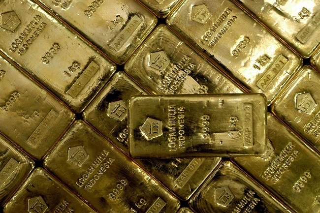 인도에서 폰지사기를 벌인 IMA는 금과 다이야몬드 등 귀금속을 기반으로 고수익을 약속해 투자자들을 끌어들였다. 