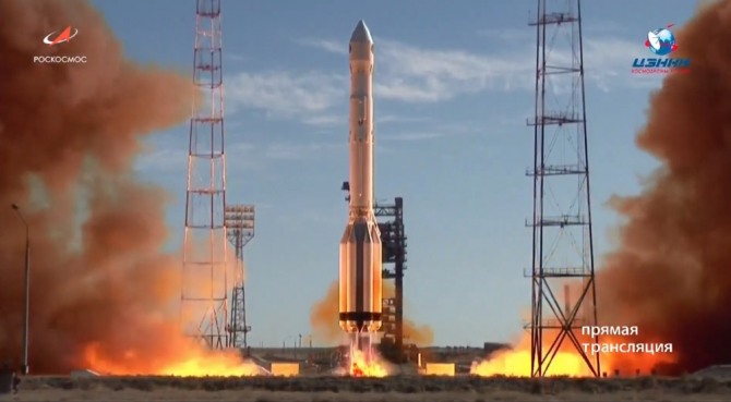 최첨단 우주망원경을 궤도에 쏘아올리는 데 성공한 러시아 프로톤-M 로겟.사진=나사스페이스플라이트닷컴