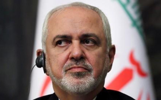 유엔회의 참석차 미국을 방문 중인 이란의 자리프 외무장관은 18일(현지시간) 경제제재 완화를 조건으로 핵사찰 추가의정서 비준을 제의했다.