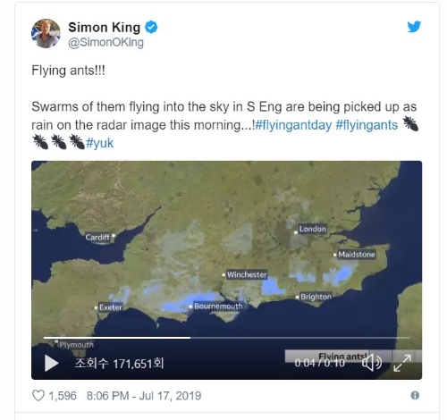 BBC 기상 발표자 겸 기상학자 사이먼 킹(Simon King)은 트위터에 레이더 판독 영상과 글. 사진=CNN