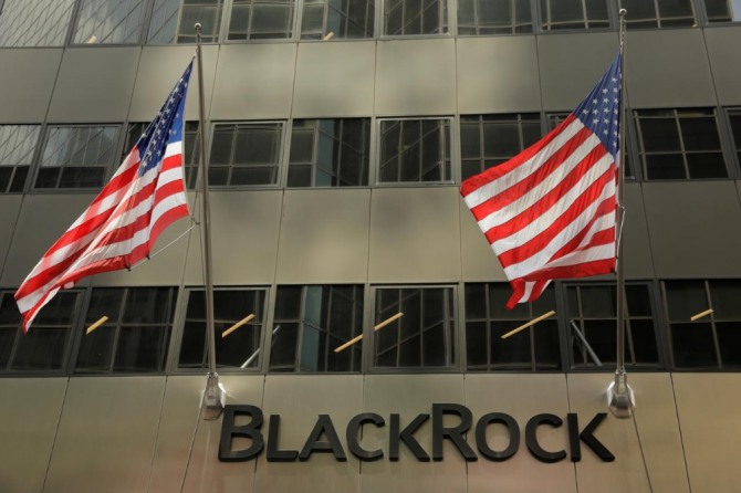 블랙록(BlackRock)의 글로벌 인적자원 책임자 제프 스미스(Jeff Smith)가 회사의 정책을 위반한 이유로 퇴직할 것으로 전망된다. 자료=블랙록
