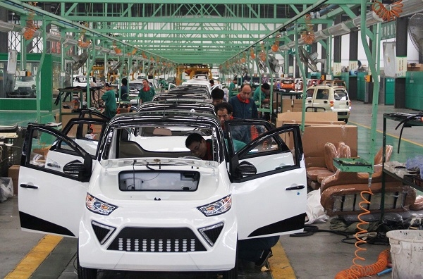 중국 산둥성내 자동차업체의 생산조립라인. 