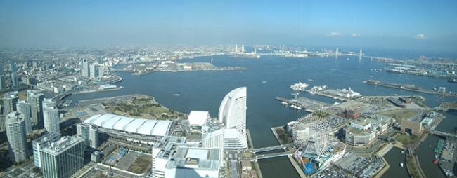일본 수출관문인 요코하마항 전경