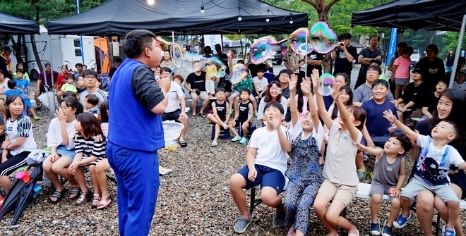 쌍용차는 고객 초청 캠핑 이벤트를 지난 주말 충북 제천 오토캠핑빌리지에서 진행했다. 사진=쌍용차