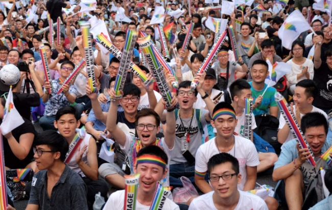 사진은 지난 5월 아시아 최초로 동성결혼을 합법화한 대만의 동성애 지지자들 모임.