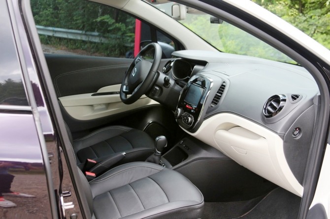 QM3의 인테리어는 산뜻하다. 2030 세대가 개성을 중시하는 만큼 독창적 요소를 곳곳에 적용했다.사진=글로벌이코노믹 정수남 기자 