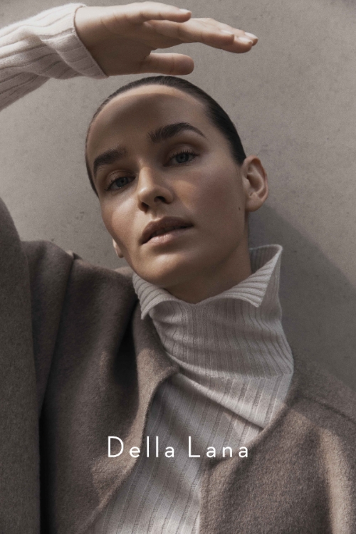 정유경 신세계 백화점 부문 사장이 자체 여성복 브랜드 ‘델라라나’를 연 매출 1000억 원 이상의 ‘메가 브랜드’로 키운다는 야심에 찬 계획에 돌입했다. 델라라나 대표 이미지. 사진=신세계백화점