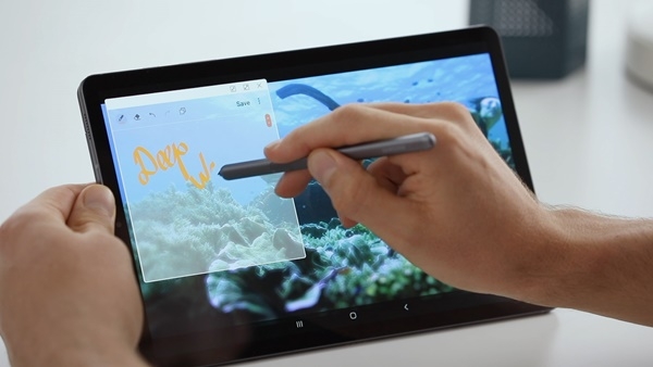 삼성전자가 한층 업그레이드된 'S펜'으로 보다 프로페셔널한 모바일 경험을 선사하는 '갤럭시 탭 S6(Galaxy Tab S6)'를 29일 국내에 출시했다.